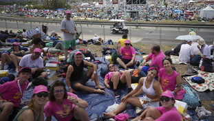 Dramma al Giubileo, 18enne muore per un malore in pullman. Il dolore del Papa