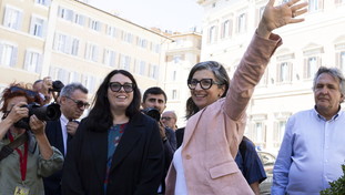 Il Pd osanna Albanese, bufera a Bari. Sinistra sempre dalla parte sbagliata