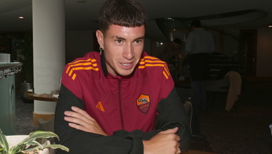 L'intervista a Soulé: “Voglio vincere un trofeo con la Roma. Mi piace molto il nuovo ruolo con Gasperini” | GUARDA