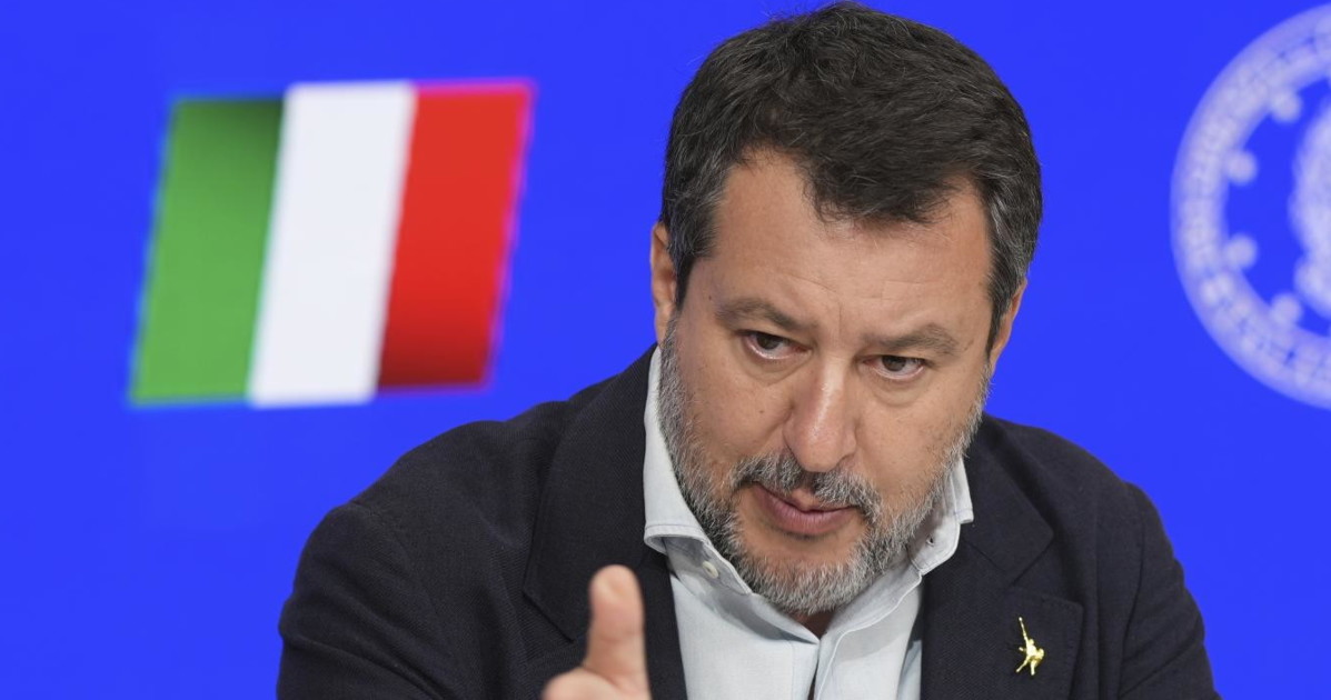 Salvini lancia la lista Zaia: "Valore aggiunto in Veneto, la sua forza non va dispersa" Salvini lancia la lista Zaia: "Valore aggiunto in Veneto, la sua forza non va dispersa"