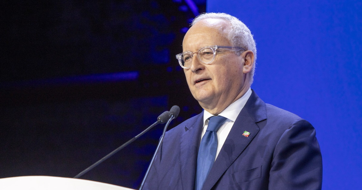 Casasco sulla ricetta di FI: "Meno tasse, più investimenti e salari più ricchi" Casasco sulla ricetta di FI: "Meno tasse, più investimenti e salari più ricchi"
