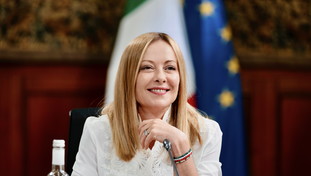 Meloni sorpassa Renzi: è suo il 4° governo più longevo di sempre. Gufi e sinistra smentiti