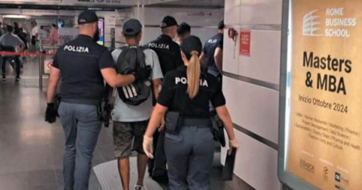 borseggiatrici scatenate a roma la rivolta delle vittime tra risse sputi e treni bloccati