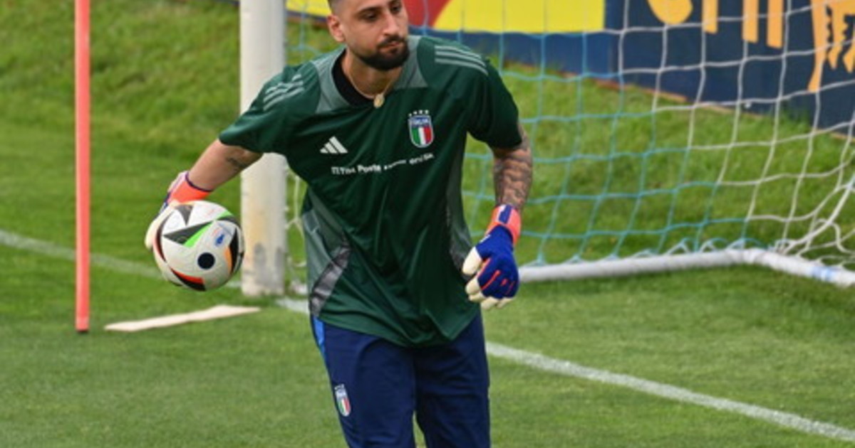 Donnarumma saluta Parigi “Hanno deciso che sono fuori dal gruppo”