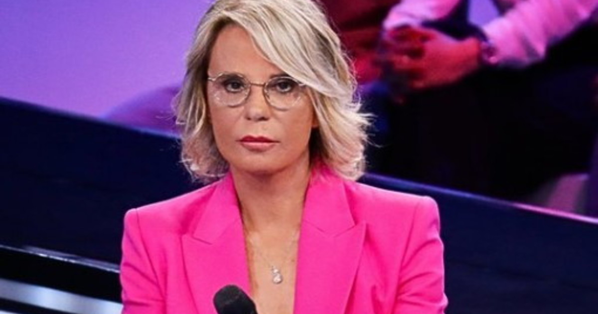 "Epoca insuperabile": De Filippi riprende le parole di Mentana per ricordare Baudo