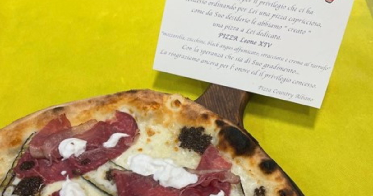 Pizza per il Papa prima del rientro in Vaticano: cosa mangia Leone XIV