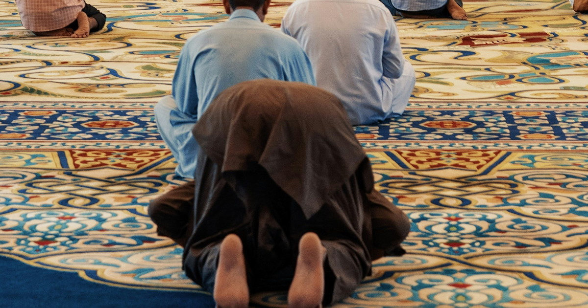 minacce violenze e pressioni per far convertire la compagna ind249 all islam