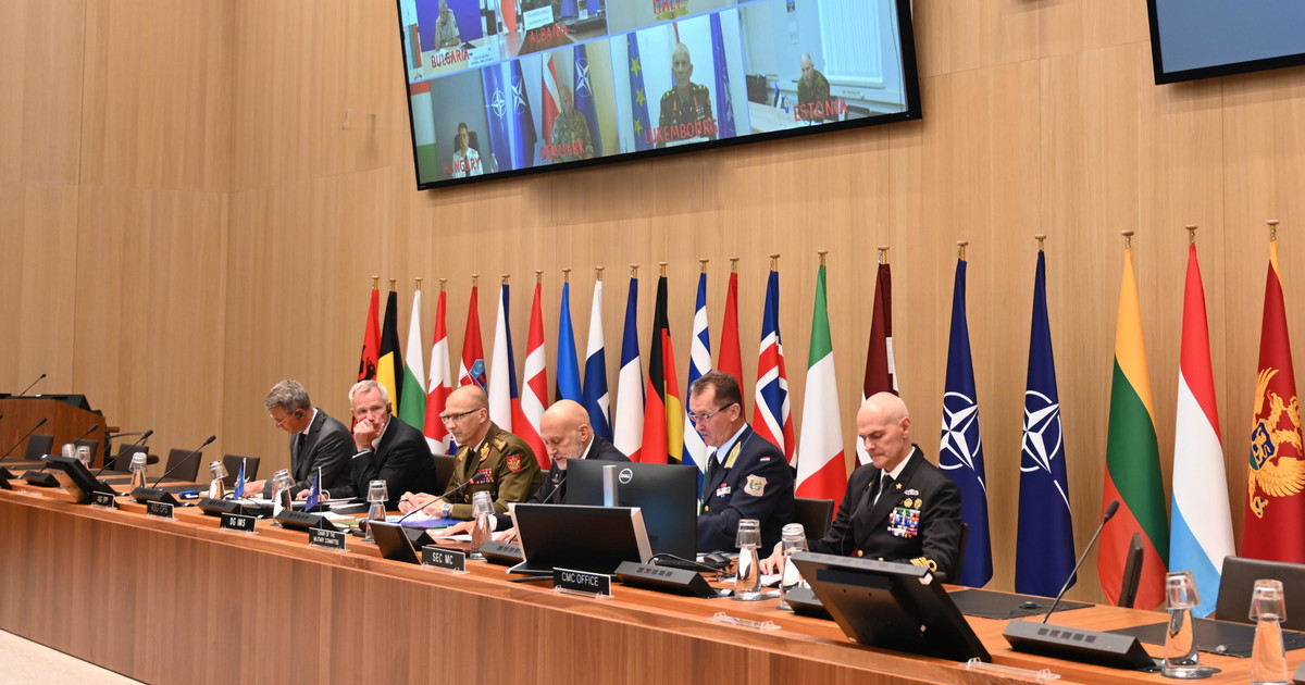 Riunione Nato su sicurezza Ucraina. La Russia frena: "Inutile senza di noi"