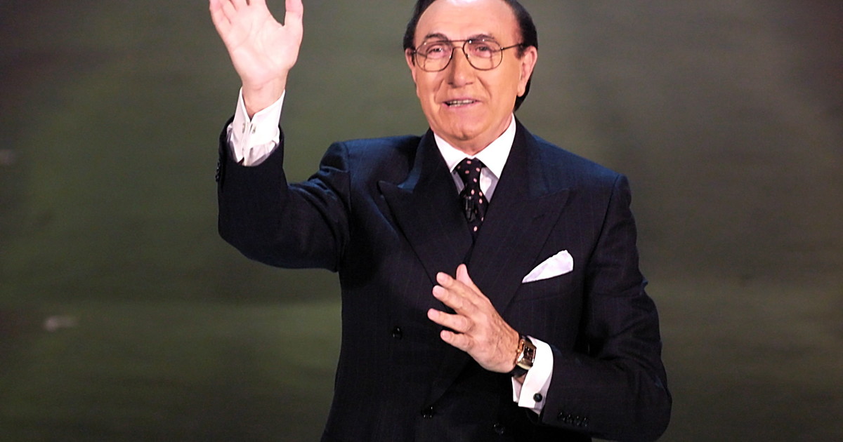 Pippo Baudo, il tenero ricordo della cugina: "Si mise in piedi su una sedia e..."