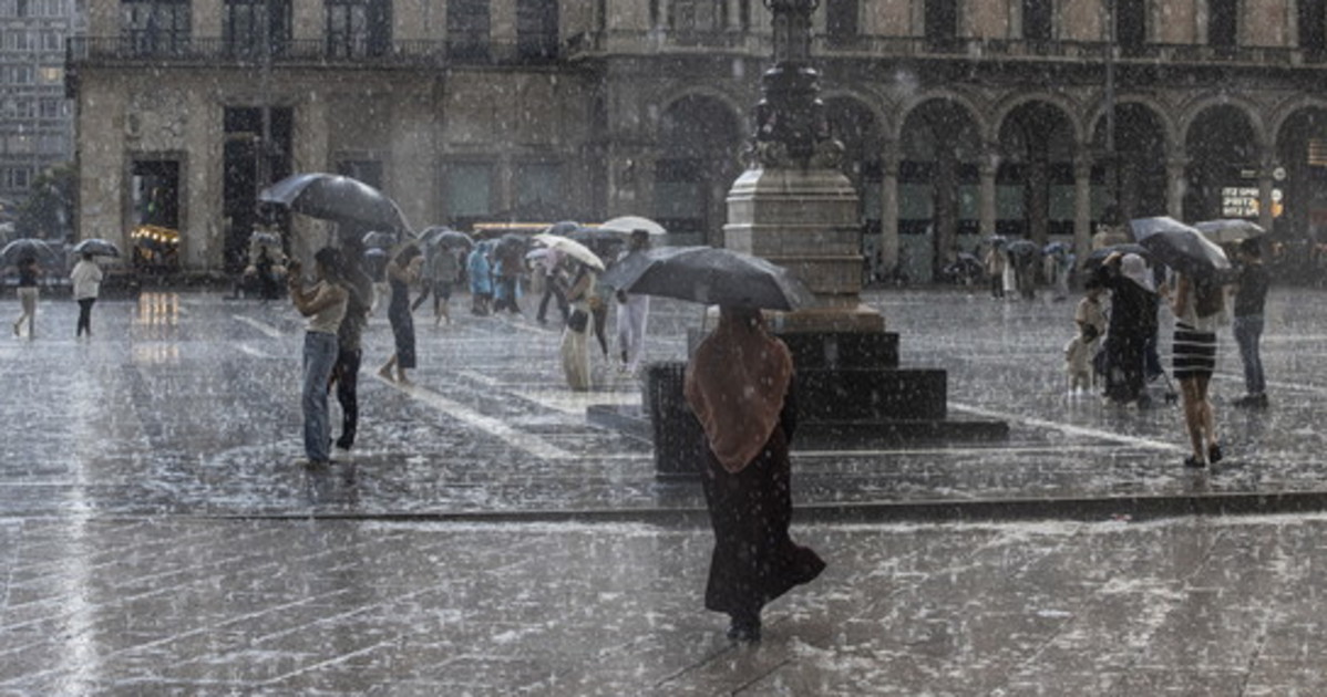 MeteoGiuliacci: "Grandinate e nubifragi". Dove arrivano i fenomeni estremi MeteoGiuliacci: "Grandinate e nubifragi". Dove arrivano i fenomeni estremi