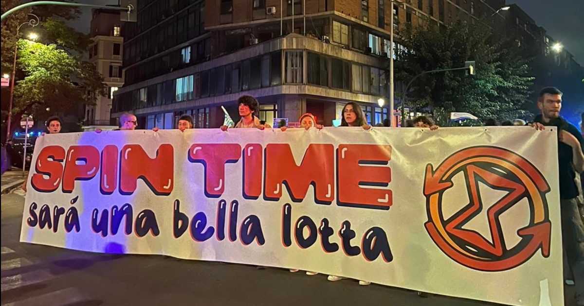 palazzi occupati dopo il leonka spin time e casapound nel mirino del viminale