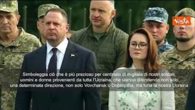Giornata della bandiera ucraina, Zelensky: Non cederemo la nostra terra agli occupanti
