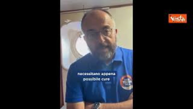 Beppe Caccia (nave Mediterranea): "Disobbediamo e sbarchiamo 10 migranti a Trapani"