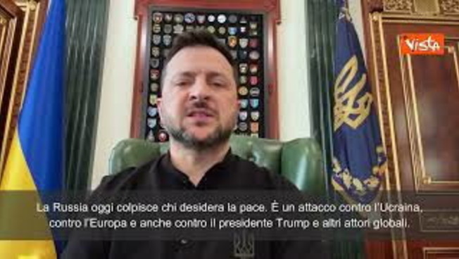 Zelenski obtožuje Putina, Trumpove izjave vplivale na cene nafte, napad na sedež EU v Kijevu in oddaljevanje od mirovnih pogajanj