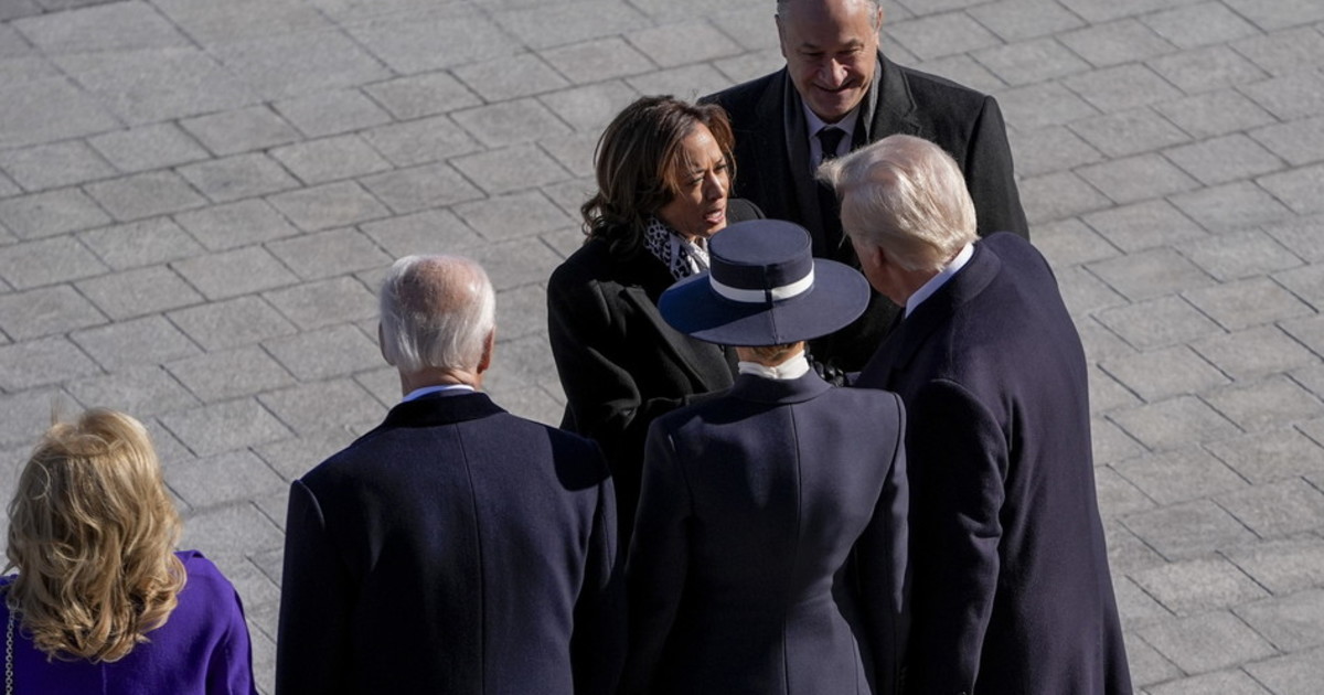 Trump revoca la scorta di Kamala Harris. "E Trump revoca la scorta di Kamala Harris. "E