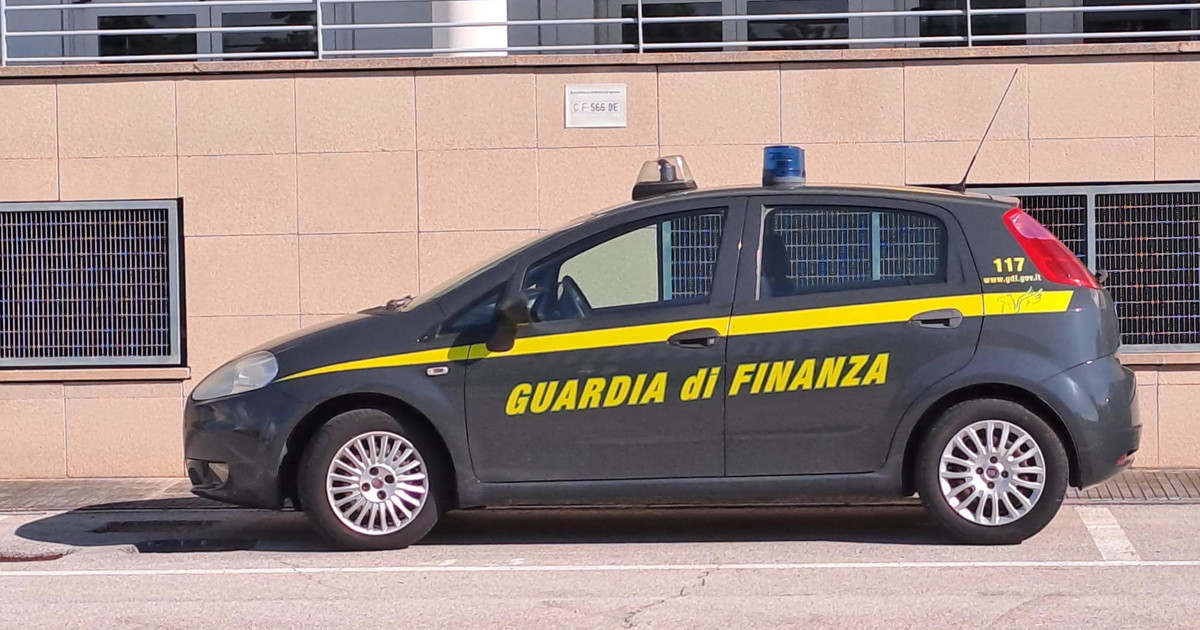 Appalti pilotati a Fiumicino, 9 misure cautelari. Continua la bufera in Comune Appalti pilotati a Fiumicino, 9 misure cautelari. Continua la bufera in Comune