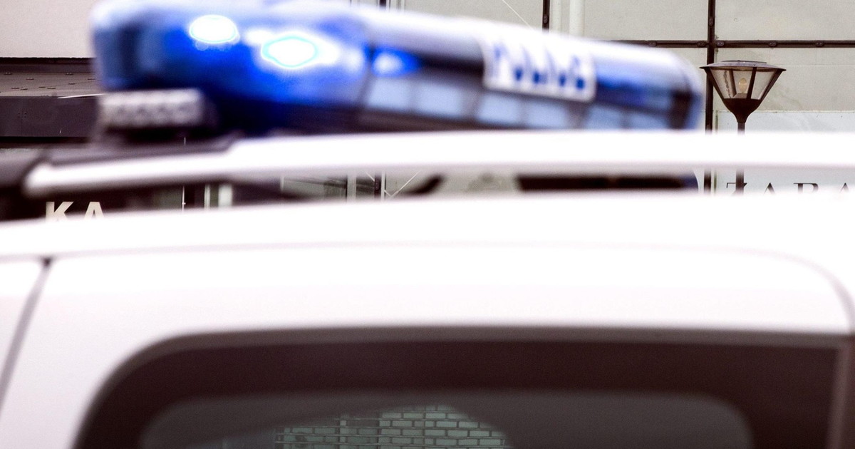 Marsiglia, tunisino urla Allah Akbar e colpisce con il coltello cinque persone