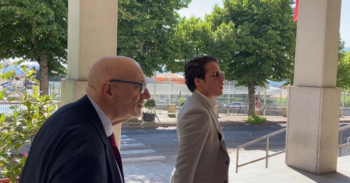 È il giorno della sentenza sul processo a Ciro Grillo e gli amici per violenza di gruppo È il giorno della sentenza sul processo a Ciro Grillo e gli amici per violenza di gruppo