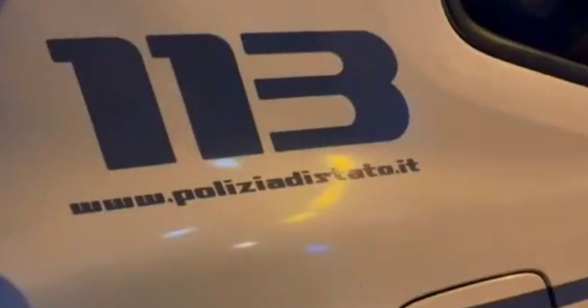 Napoli, marito la ferisce con un coltello ma lei reagisce e lo uccide