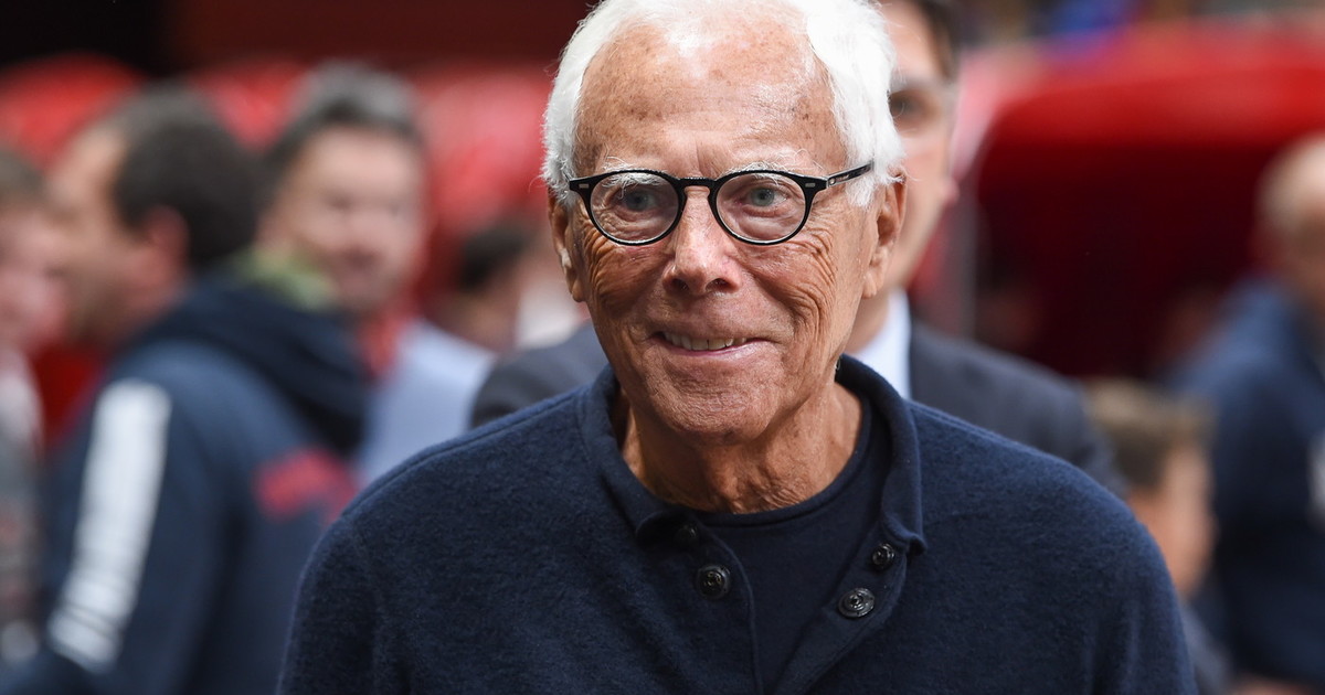 Addio a "Re Giorgio" Armani. Il gigante del Made in Italy che ha cambiato il modo di vestire Addio a "Re Giorgio" Armani. Il gigante del Made in Italy che ha cambiato il modo di vestire