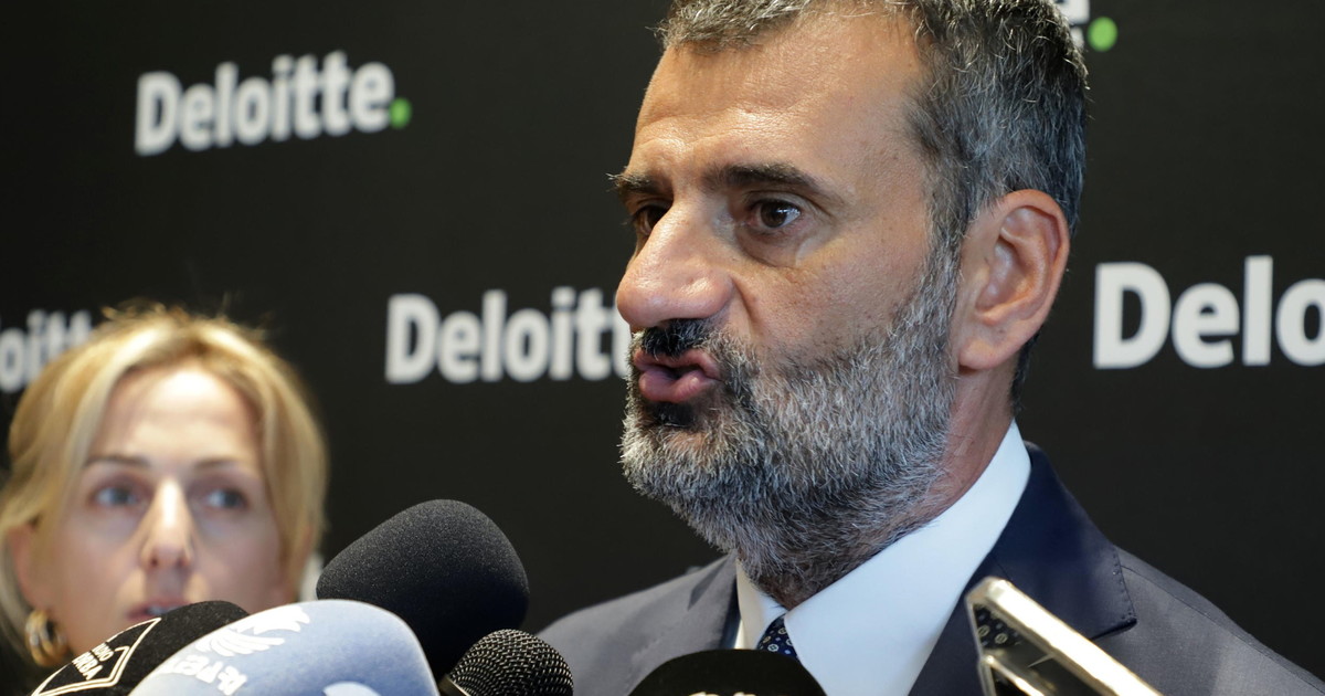 Decaro sarà il candidato del centrosinistra in Puglia, ma Vendola sarà in lista