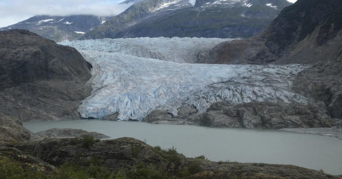 Alaska, morto un geologo padovano: è stato risucchiato in un "inghiottitoio" Alaska, morto un geologo padovano: è stato risucchiato in un "inghiottitoio"
