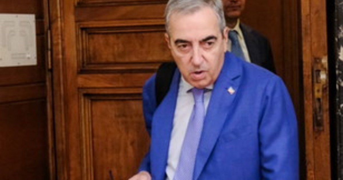 tutti contro il renziano borghi per i sospetti su meloni furia gasparri miserabile