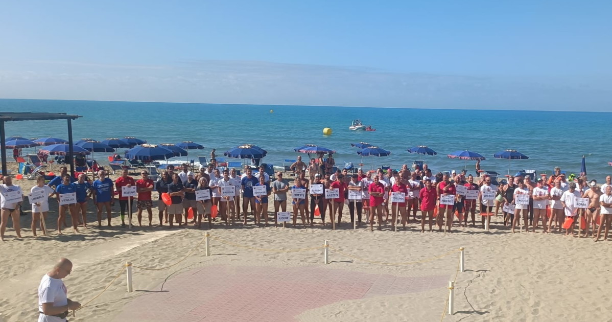 A Torvaianica il 10° Campionato Italiano Vigili del Fuoco di Nuoto in Acque Libere "Memorial Michele Pullo" A Torvaianica il 10° Campionato Italiano Vigili del Fuoco di Nuoto in Acque Libere "Memorial Michele Pullo"
