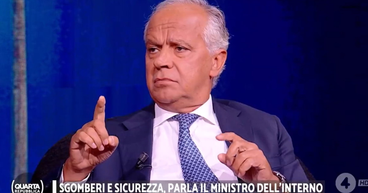 Piantedosi silenzia la sinistra sugli sgomberi: cosa rivela su CasaPound