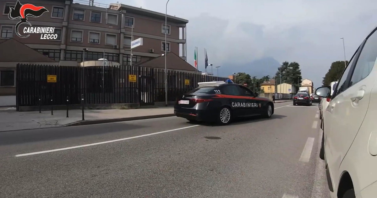 arrestato baby gang a milano trovata una pistola nella sua stanza d albergo