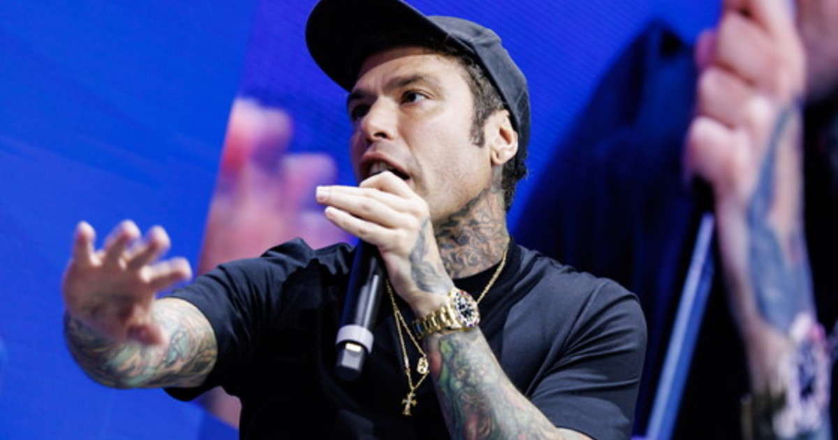 Kirk, Fedez controcorrente: "Democratici? Non diversi dai nemici (spesso immaginari)"
