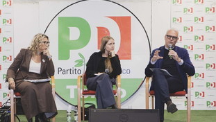 Censura rossa, l'ultima vittima è Zangrillo: Insulti alla Festa dell'Unità