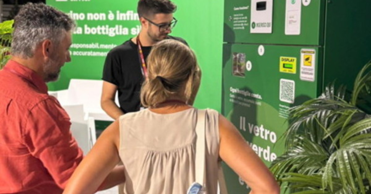 La raccolta differenziata del vetro protagonista a Vinòforum 2025 La raccolta differenziata del vetro protagonista a Vinòforum 2025