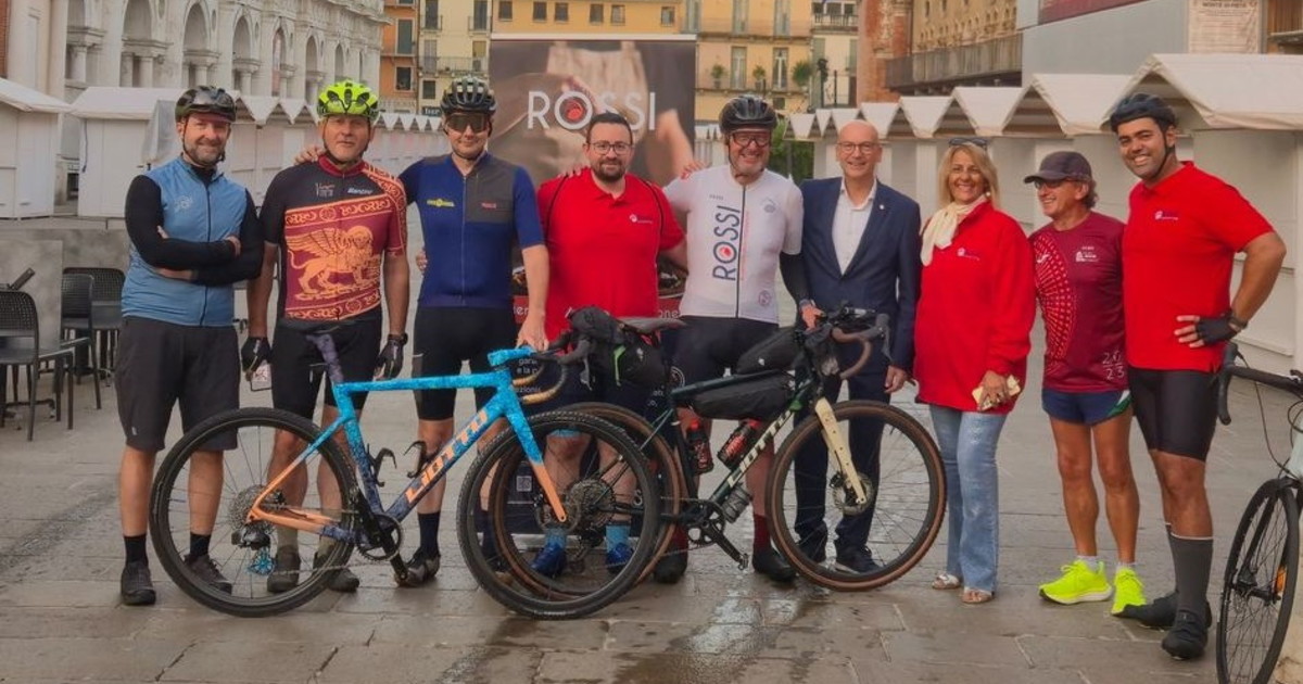 Comunicato Stampa: CRV   Presidente Consiglio Veneto Ciambetti con Gianluca Santacatterina per #pedalaconilcuore
