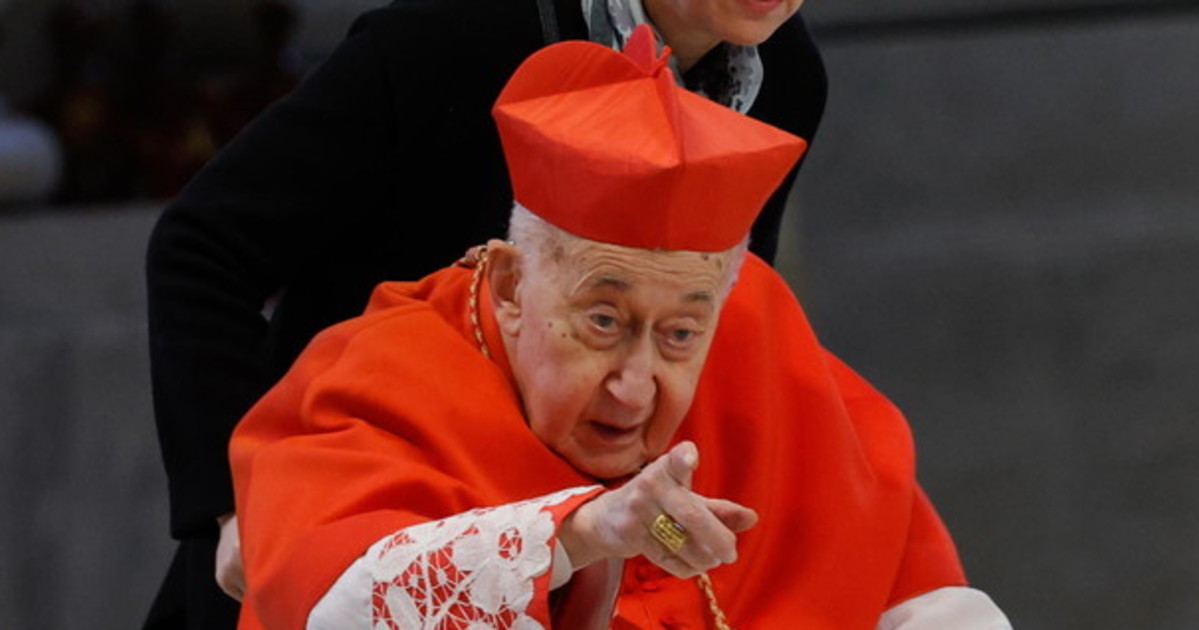 Paura per il cardinale Ruini: è grave. Ricoverato per un blocco renale