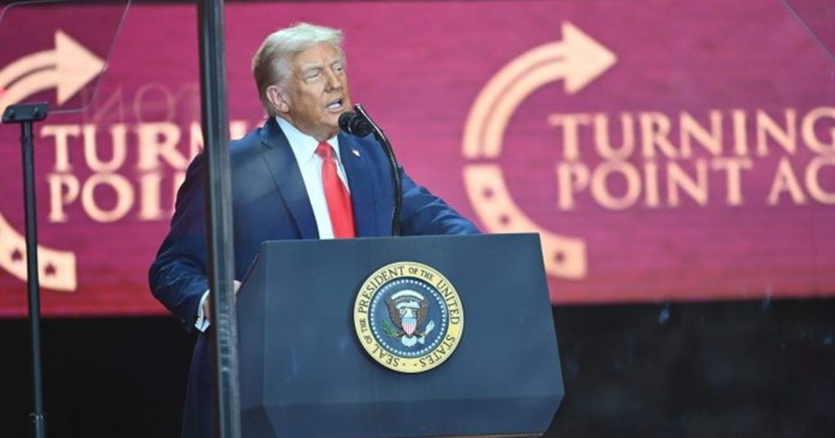 Donald Trump celebra Charlie Kirk, la vedova perdona il killer