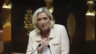“Così riconosce l'Hamastan”. Le Pen inchioda Macron: il grave errore sulla Palestina