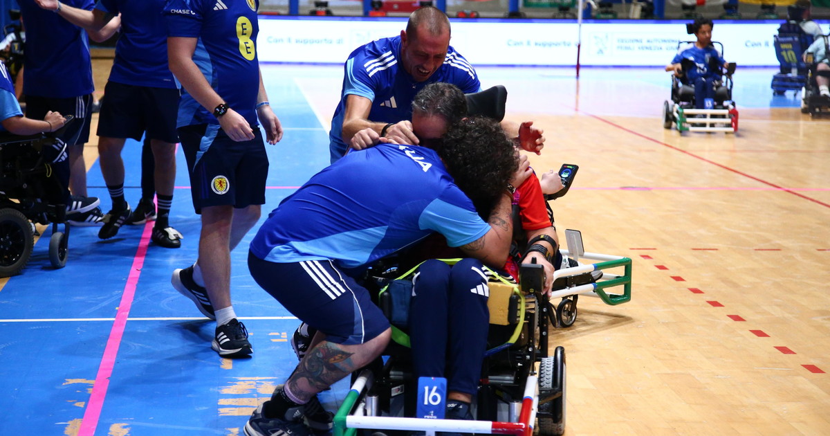 powerchair footbal l italia batte 1 0 la scozia oggi la semifinale dell epfa nations cup