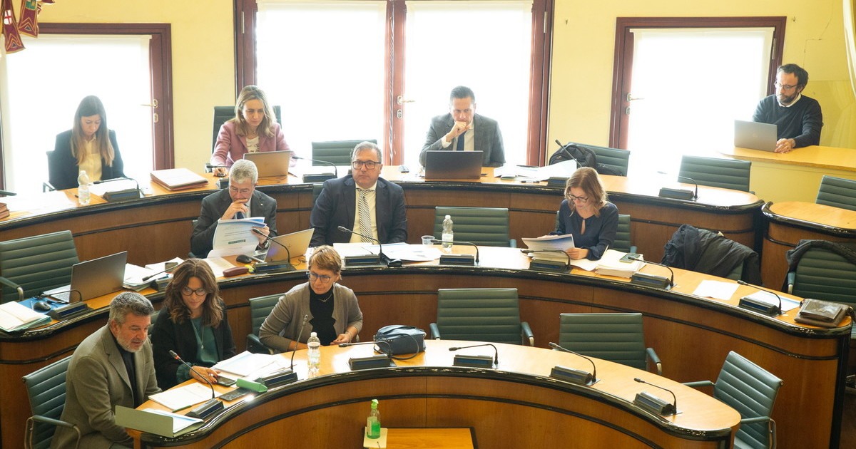 Comunicato Stampa: Prima commissione, ok al DDL che autorizza esercizio provvisorio bilancio di previsione 2026