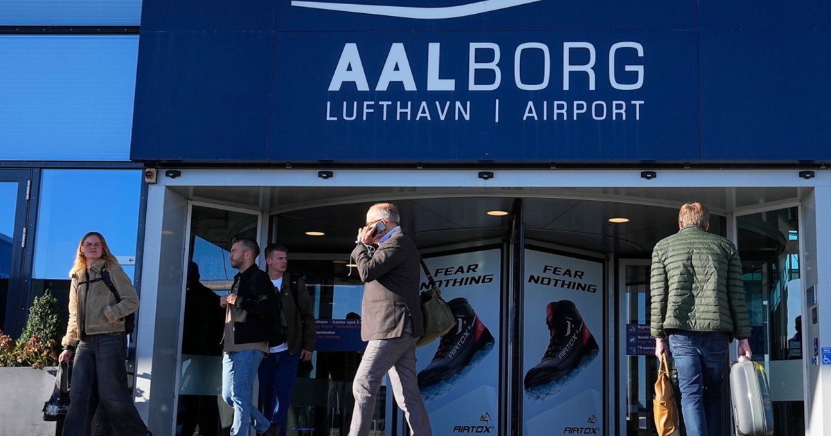 Droni sulla Danimarca, aeroporti chiusi per ore: "Contattata la Nato"