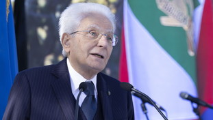 Assalto mai visto del dipendente Onu a Mattarella: “Vigliacco che disonora la Repubblica e la costituzione”