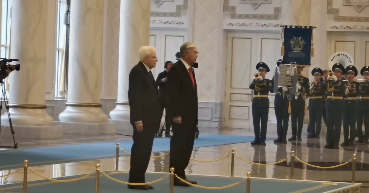 Mattarella in Kazakistan, l'arrivo al palazzo presidenziale di Astana