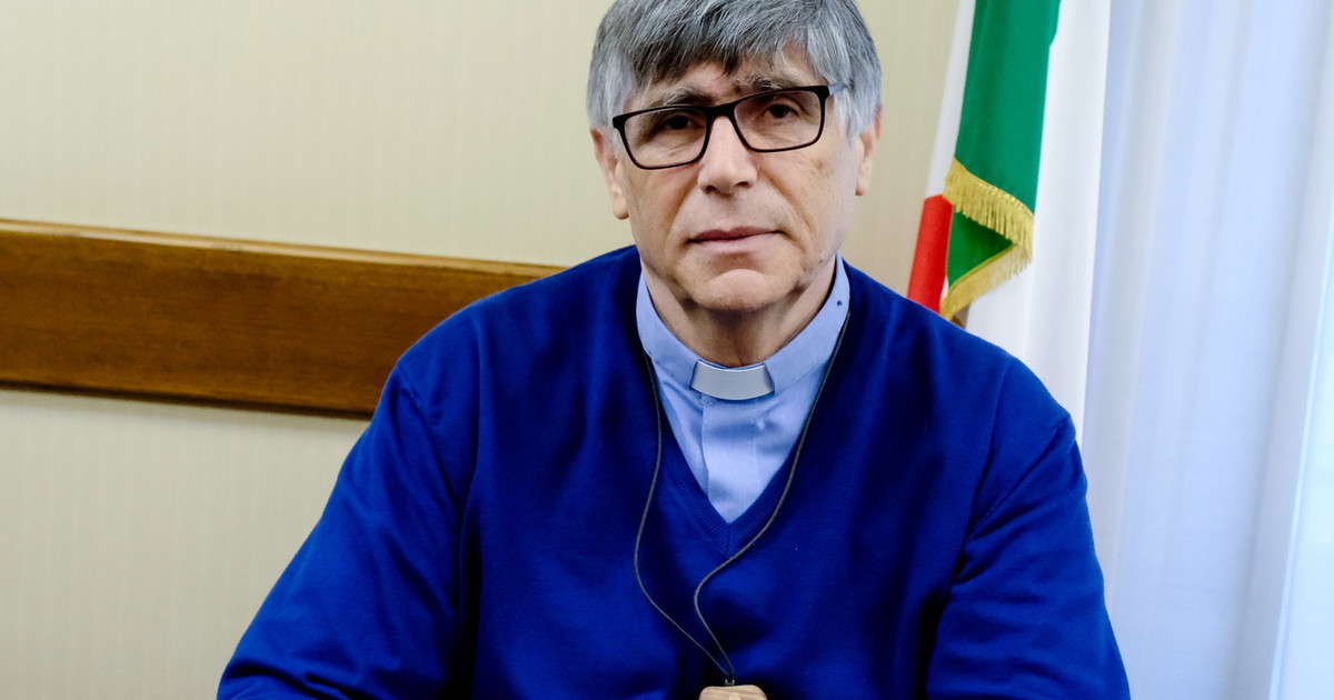 la rivelazione di don patriciello la camorra mai cos236 debole chi dice altro ignora la realt224