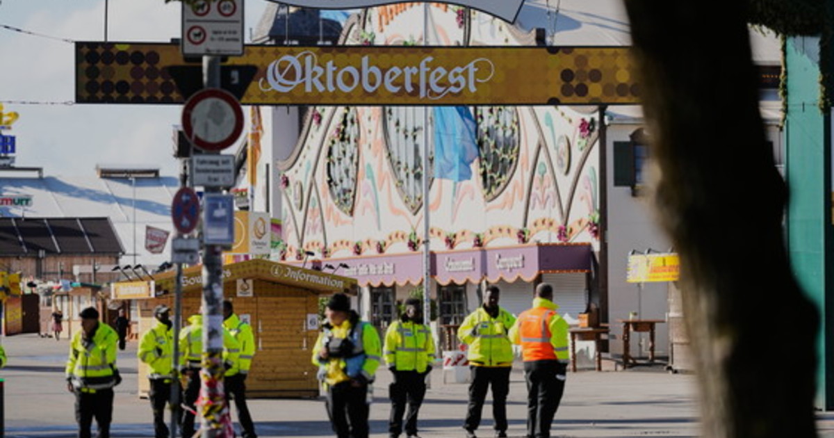 oktoberfest chiuso vince la paura incendio doloso e allarme bomba a monaco