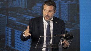 La Cgil chiama lo sciopero politico per la Flotilla, Salvini al contrattacco: “Difendo milioni di italiani”