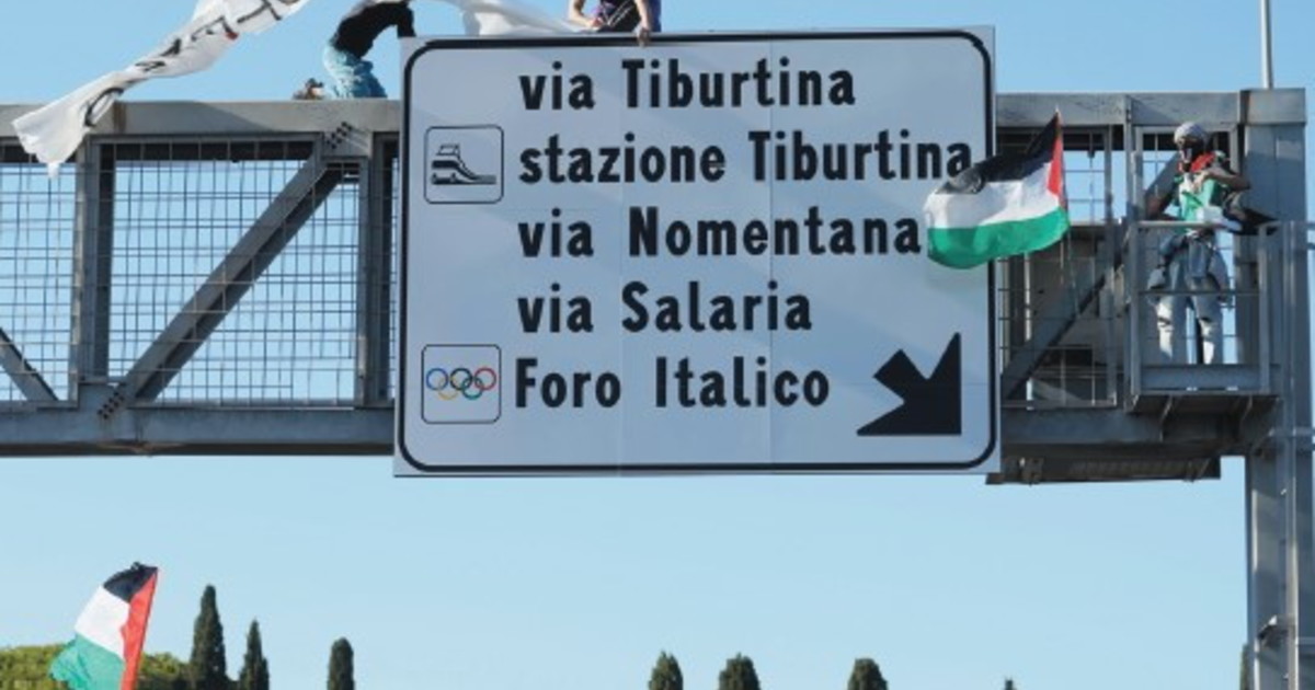 Romani intrappolati: per cortei ProPal e scioperi visite ed esami saltati