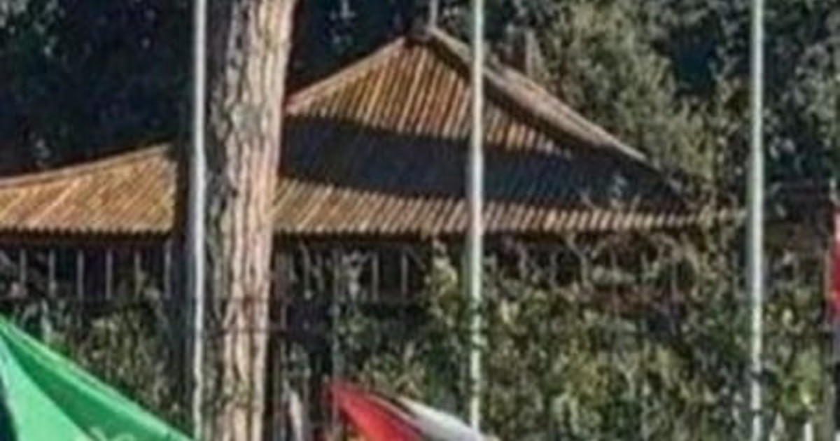 Pro Pal, bandiere di Hamas e Hezbollah nel corteo di Roma