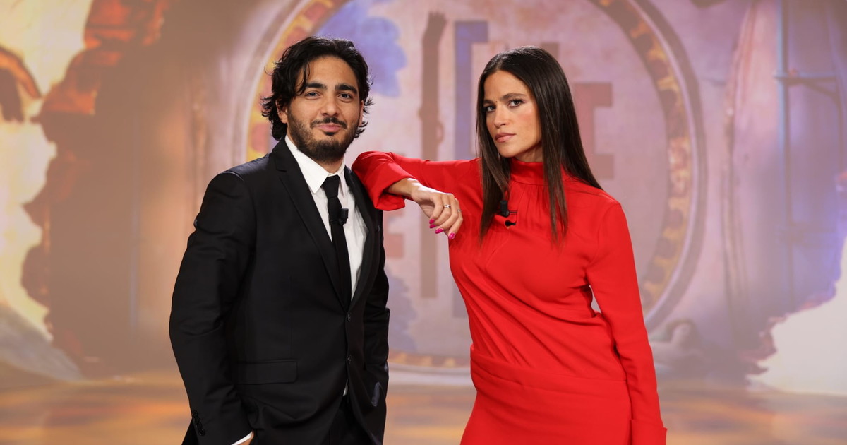 balene su rai1 batte tutti boom le iene chi vince tra scotti e de martino