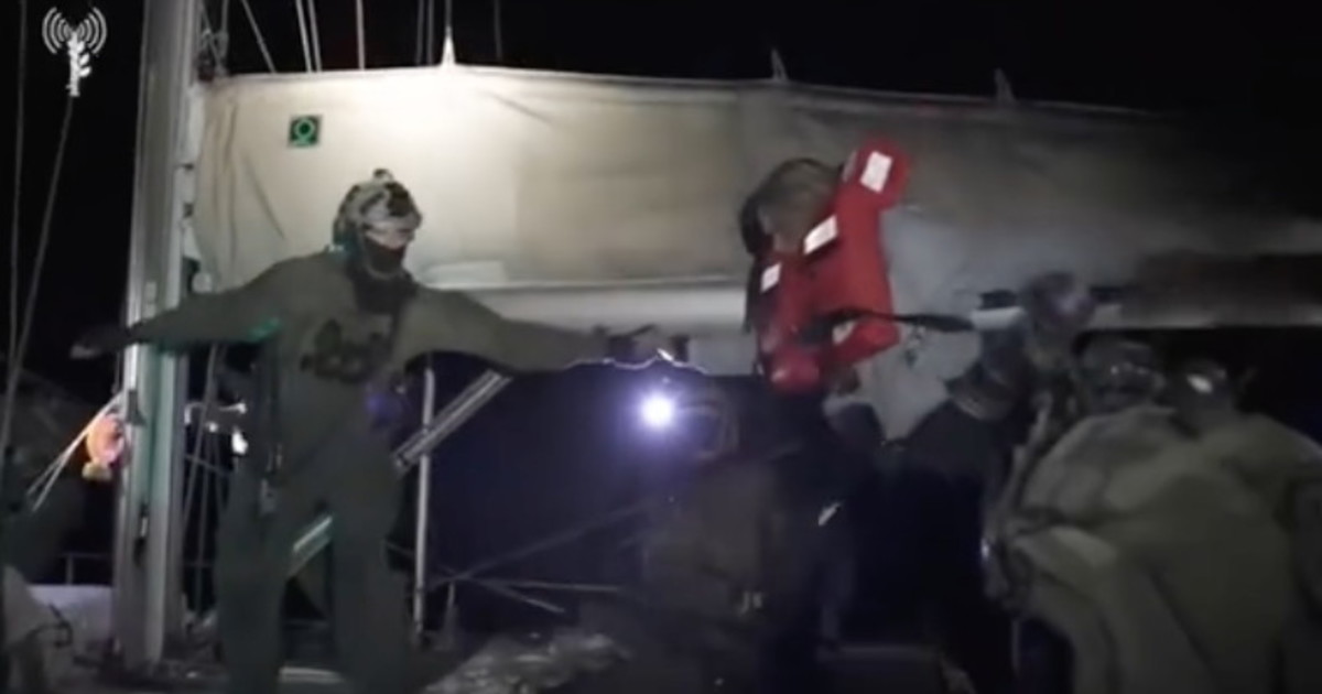 soldati israeliani accusati dagli attivisti di flotilla ma le immagini raccontano un altra storia