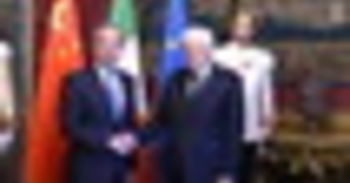 Il Presidente Mattarella incontra Wang Yi ministro degli Esteri cinese